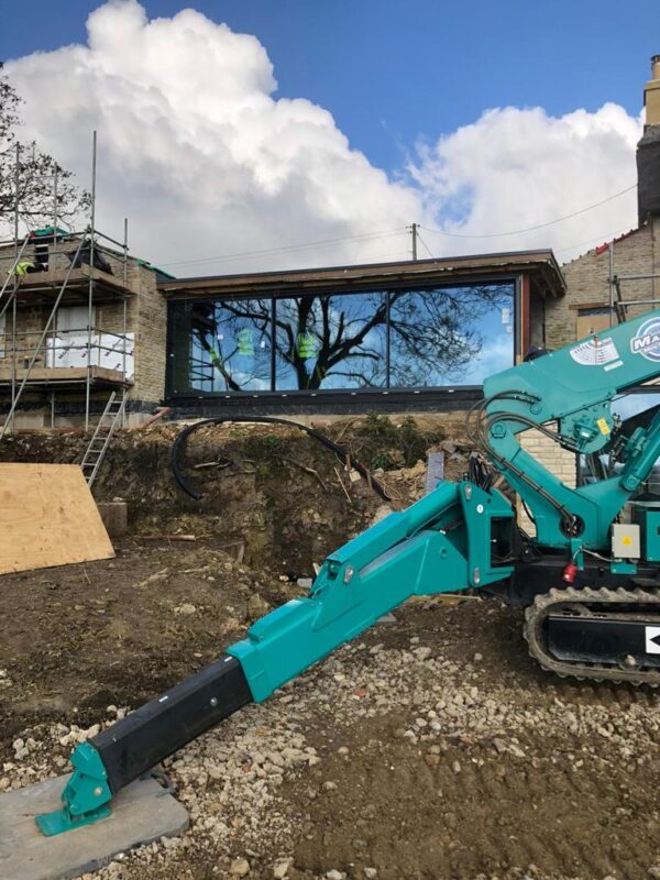 A Solarlux Cero installation with a little help of course from our glass lifting friends Kranlyft. 5 leveling the ground mechanically