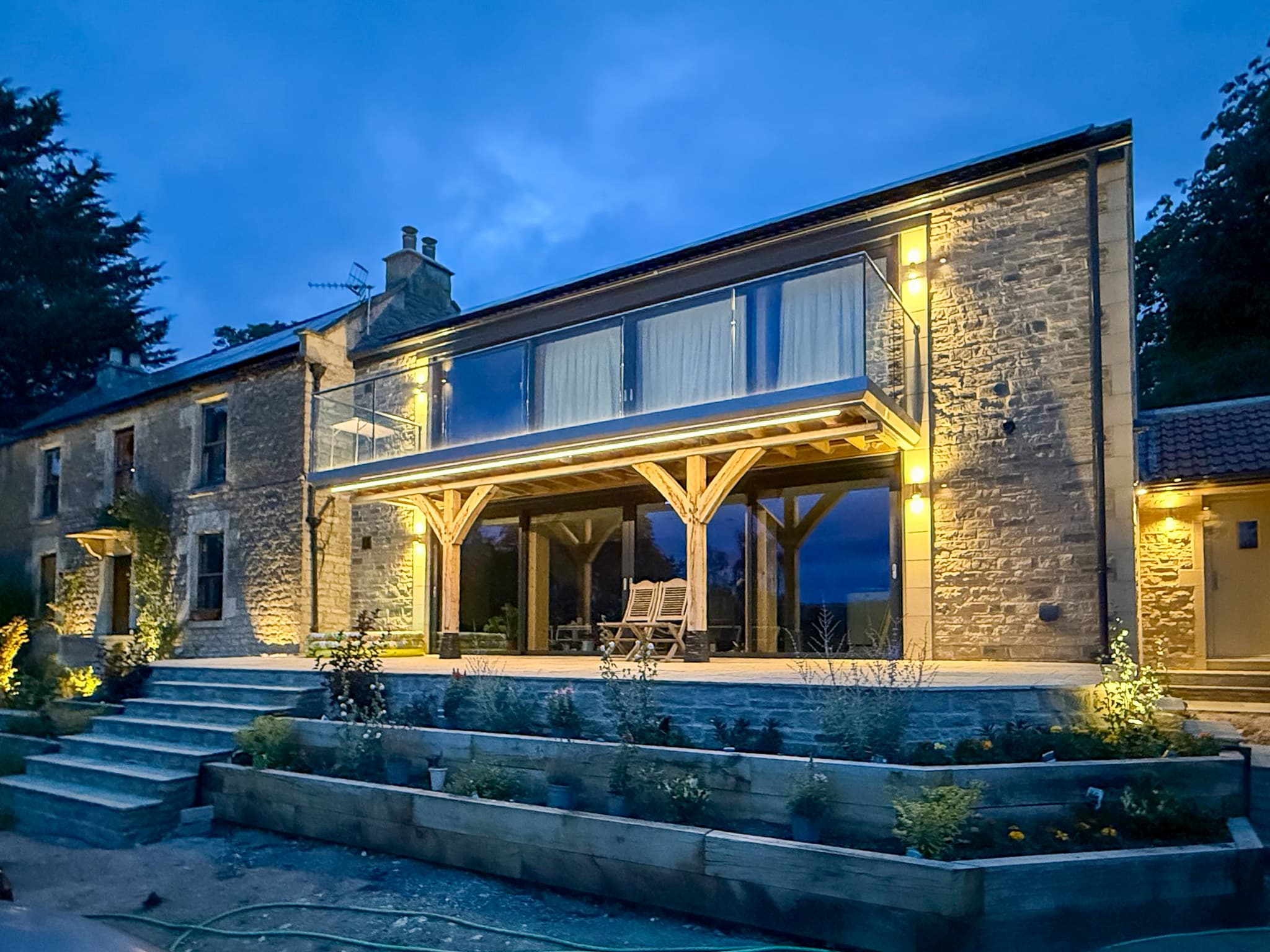 picture or new extension alongside a bath classic home with  Decalu 163 lift and slide doors