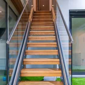 Glass Balustrades and Juliet Balconies. What Homeowners Need to Know 8 CBP Balustrade Q Railing5 copy