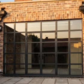 Steel Look Doors and Windows 1 hf 20260730 174500 5de3ab7e 1e31 42a5 a5b7 42bc8a76e9ac